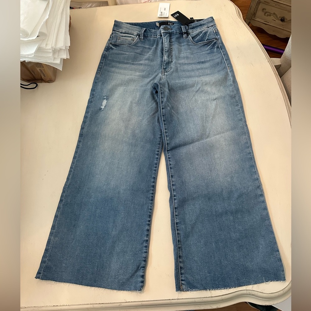 NWT Kut from the Kloth High Rise Meg Fab Ab Wide Leg jeans. Merriment. Sz 10.